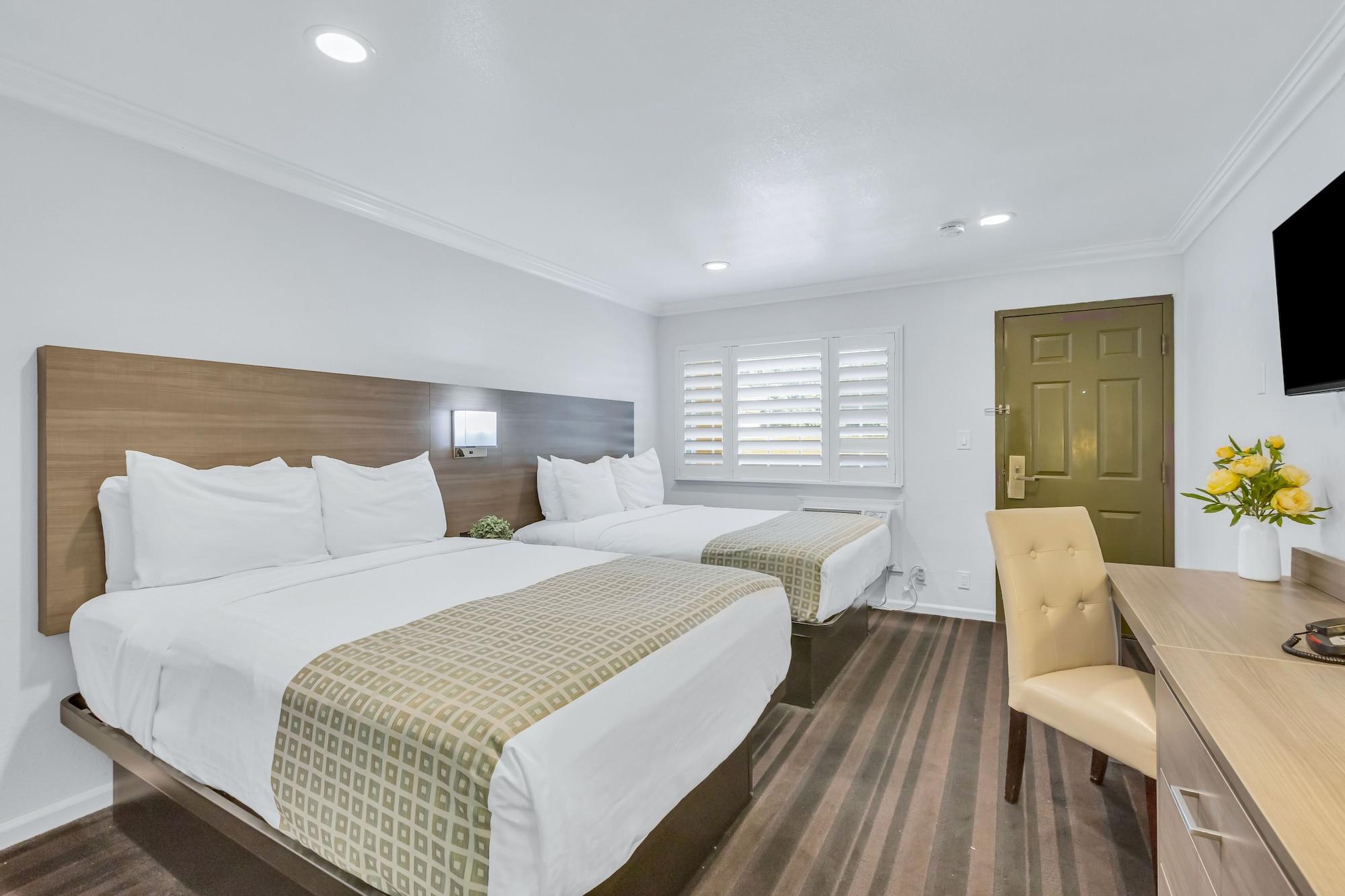 Napa Valley Hotel & Suites Esterno foto